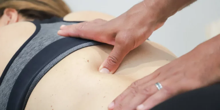 Massage thérapeutique au cabinet d’Alexandre Rouai